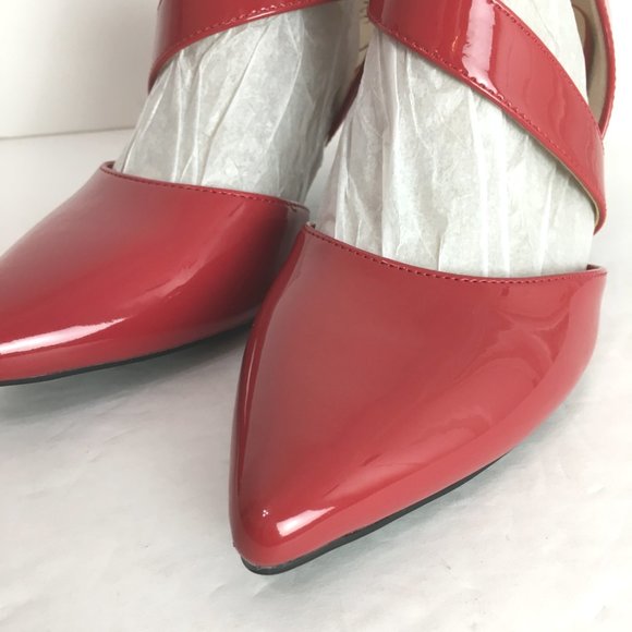 6.5W 6.5 WIDE Life Stride Suki Fire Red Patent Faux Leather Asymmetrical Heels - Picture 6 of 16